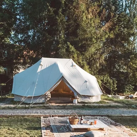 Luxury tent Bozsky Glamp